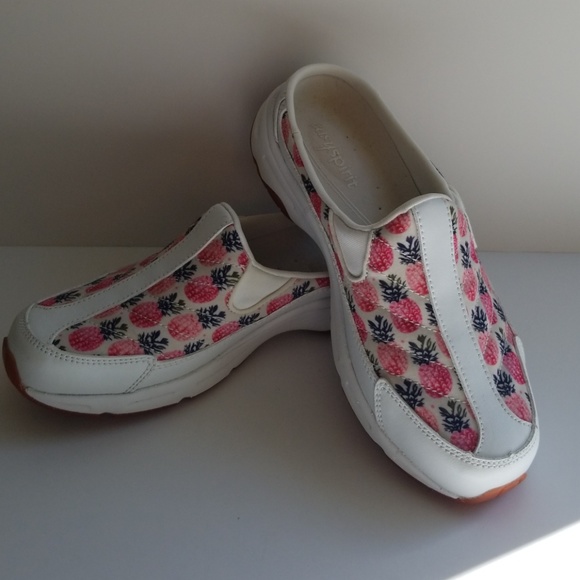 easy spirit mule sneakers